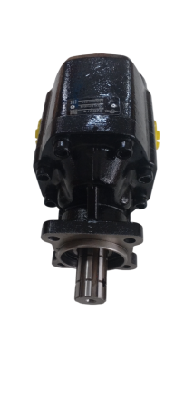 826974 Насос шестеренный 150см3